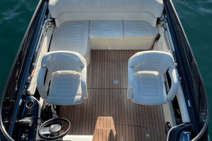 Czarter Łódź motorowa Cranchi E26 Carate Urio