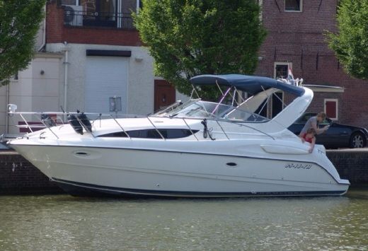 Bayliner 3055 – Spacious