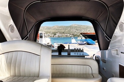 Cruise by Porto Rafti