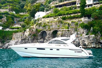 Verhuur Motorboot Fairline Targa 44 Amalfi