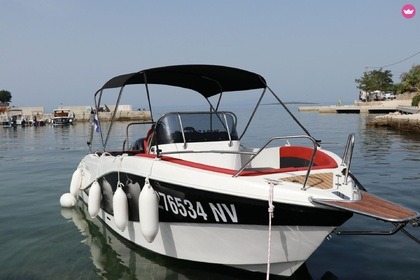 Hyra båt Motorbåt Oki boats Barracuda 545 Lun