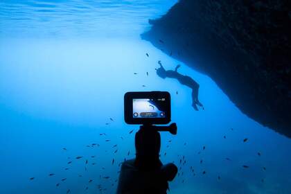 Procida: Excursion en bateau avec plongée en apnée et photos sous-marines