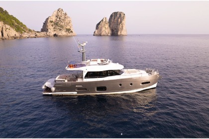 Bateau Azimut Magellano 53