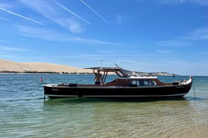 Hire Motorboat DEBORD PINASSE OLETI Lège-Cap-Ferret