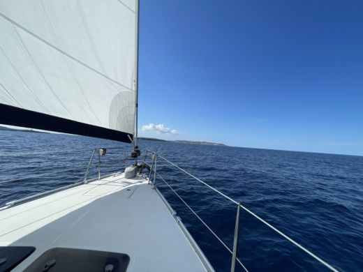 Malta Sailboat Bavaria Cruiser 45 alt tag text