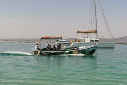 Rental Motorboat Barco Tradicional Bateira Olhão