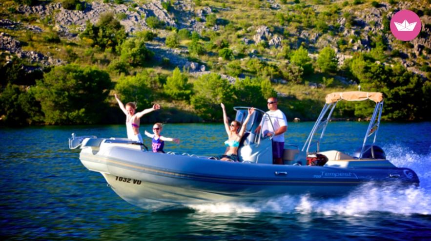 RIB (надувная моторная лодка) Capelli 700 для аренды