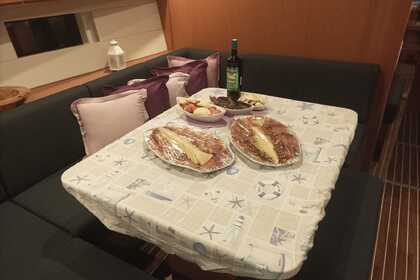 Charter Sailboat Bavaria Yachtbau Bavaria C50 - 5 + 1 cab. Split