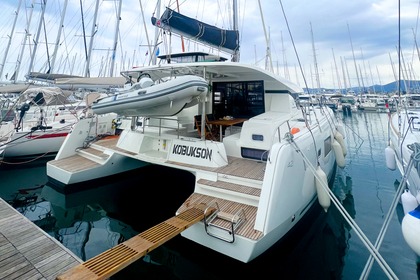 Noleggio Catamarano Lagoon-Bénéteau Lagoon 42 - 4 + 2 cab. Castel Abbadessa