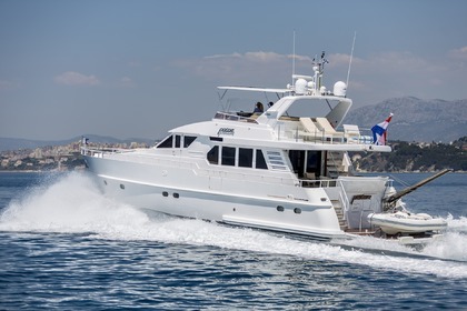 Charter Motor yacht Moonen 65 Podstrana