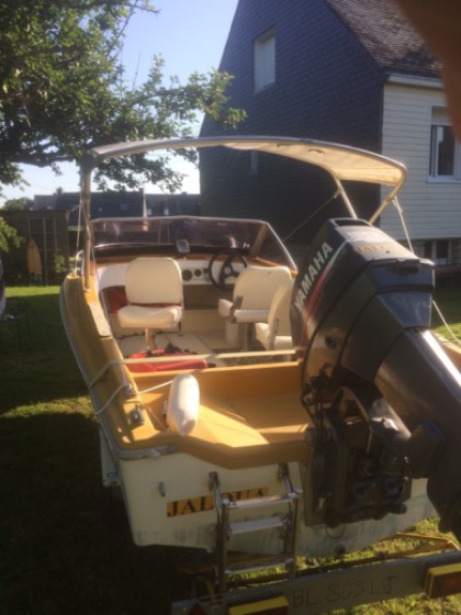 Charter Motorboat Bateau Année 70 Vannes