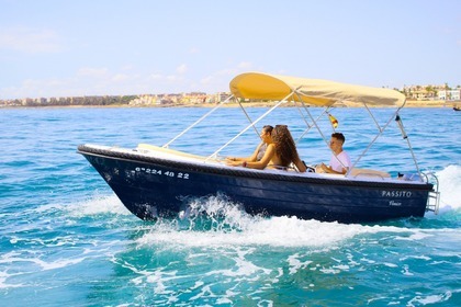 Hire Boat without licence  Passito Venice Torrevieja