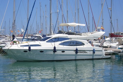 Hire Motorboat Azimut 45 Barcelona