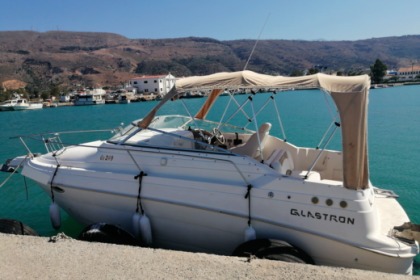 Miete Motorboot Glastron Gs 259 Chania