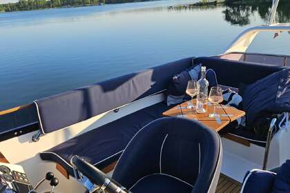 Charter Motor yacht Nord West 390 Flybridge Stockholm archipelago