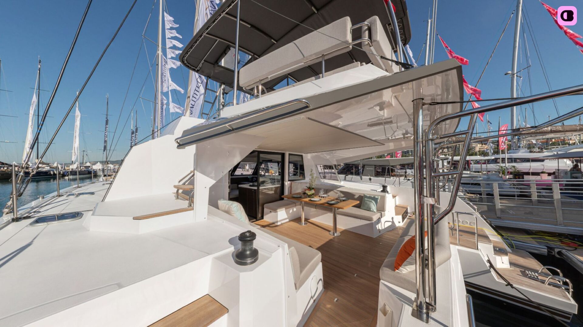 Catamaran Nautitech 46 Fly 14m 7