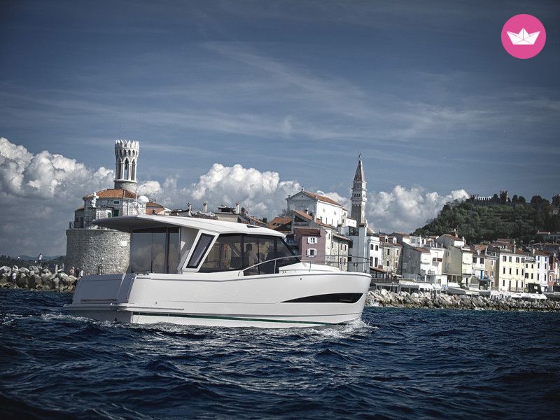 Motorboat Greenline 39  