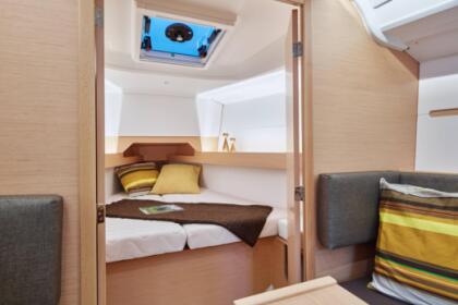 Luxus pur auf einer außergewöhnlichen Segelyacht Jeanneau Sun Odyssey 349 Limited Edition-Performance