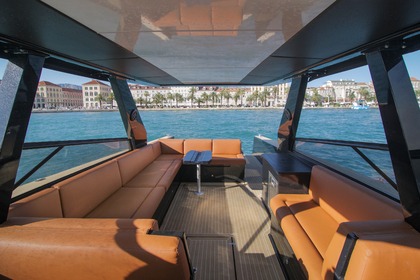 Motorboat Colnago 35 2023