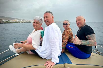 Luxury & comfort aboard our super motor boat