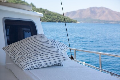 IONIAN DREAM - AVE YACHTING ALBANIA