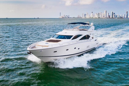 Noleggio Yacht a motore Sunseeker Manhattan 82 Cartagena de Indias