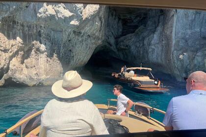 Hyra båt Motorbåt Cantiere Nautico Esposito Esposito 28 premium Positano