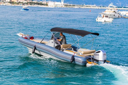 Hyra båt RIB-båt Marlin 790 Dynamic Trogir