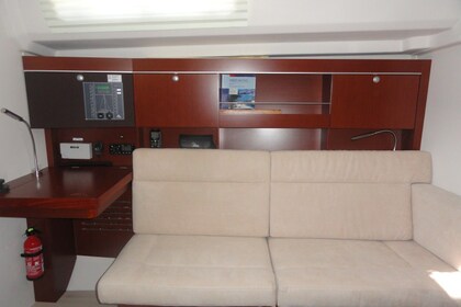 Sail the Adriatic on "Riana" Hanse 385 from 2015.