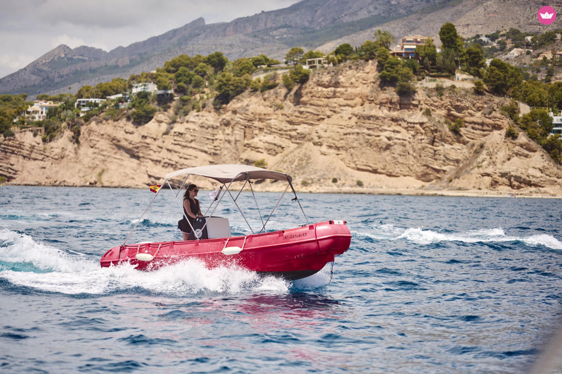 Bateau sans permis WHALY 500 15cv 2