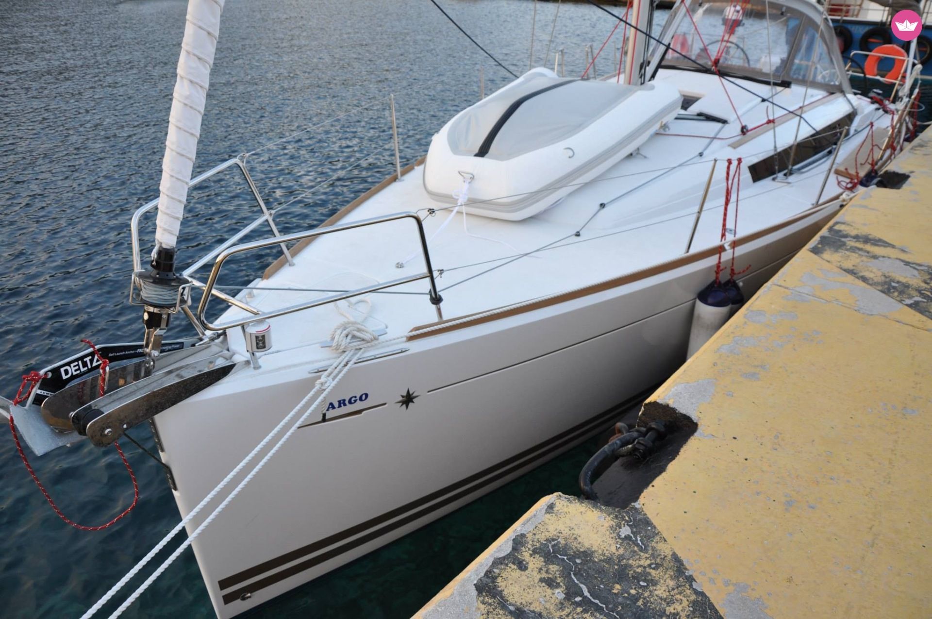 Rental sailboat in Athens  
