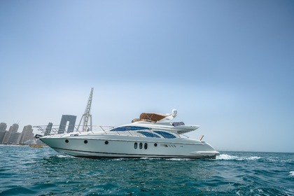 Charter Motor yacht Azimut Azimut 62 Dubai Marina