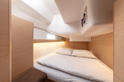 Sailboat ELAN 45 Impression 13.85m