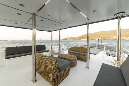 23-meter wooden trawler