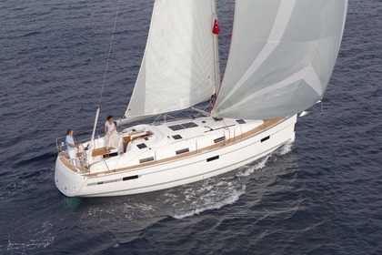 Rental Sailboat BAVARIA 36 CRUISER Lisbon