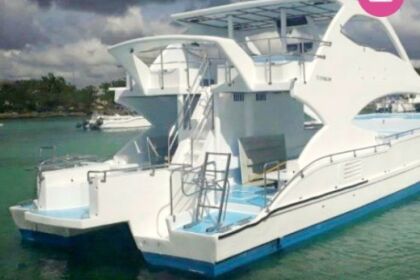 Hire Catamaran cat. cat 2112 Bayahibe