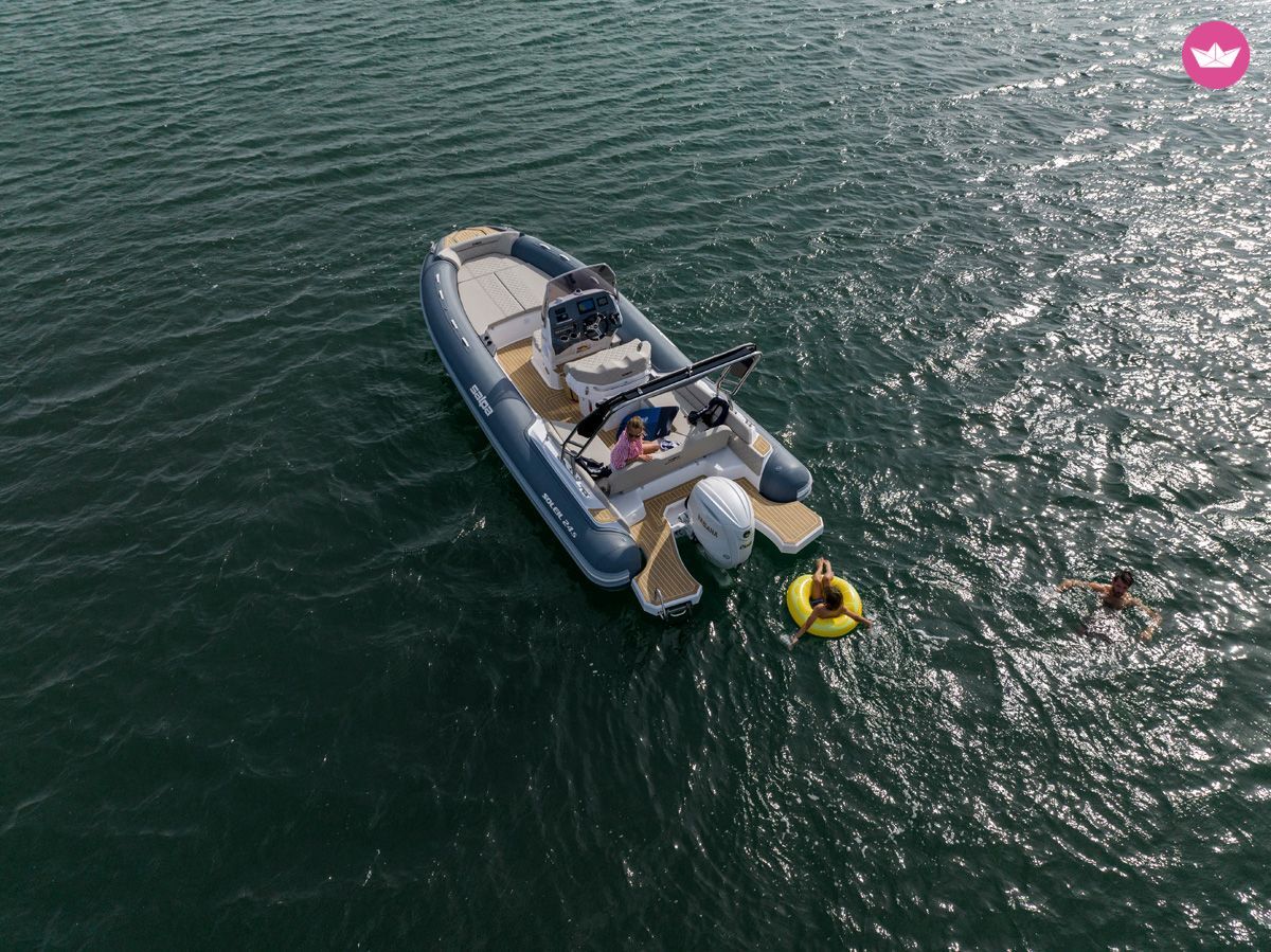 Bateau à moteur Salpa 24,5 4