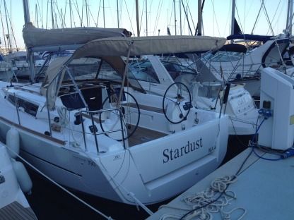 Charter Sailboat Dufour 350 Marseille