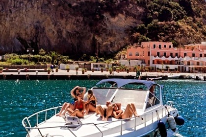 Noleggio mochi craft 42 piedi