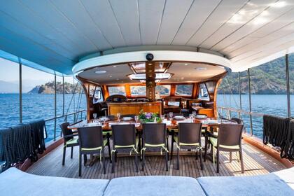 Gulet with 6 cabins