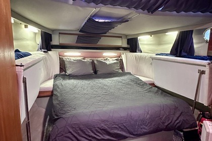 Rio 830 Cabin, geräumiges Motorboot für Ferien auf dem See