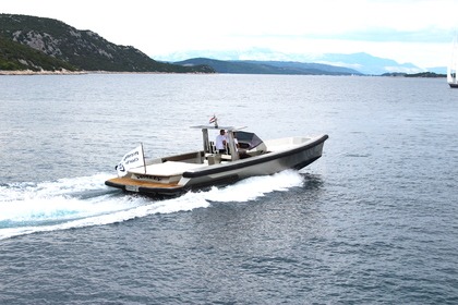 Rental Motorboat Wally 45 Rogoznica