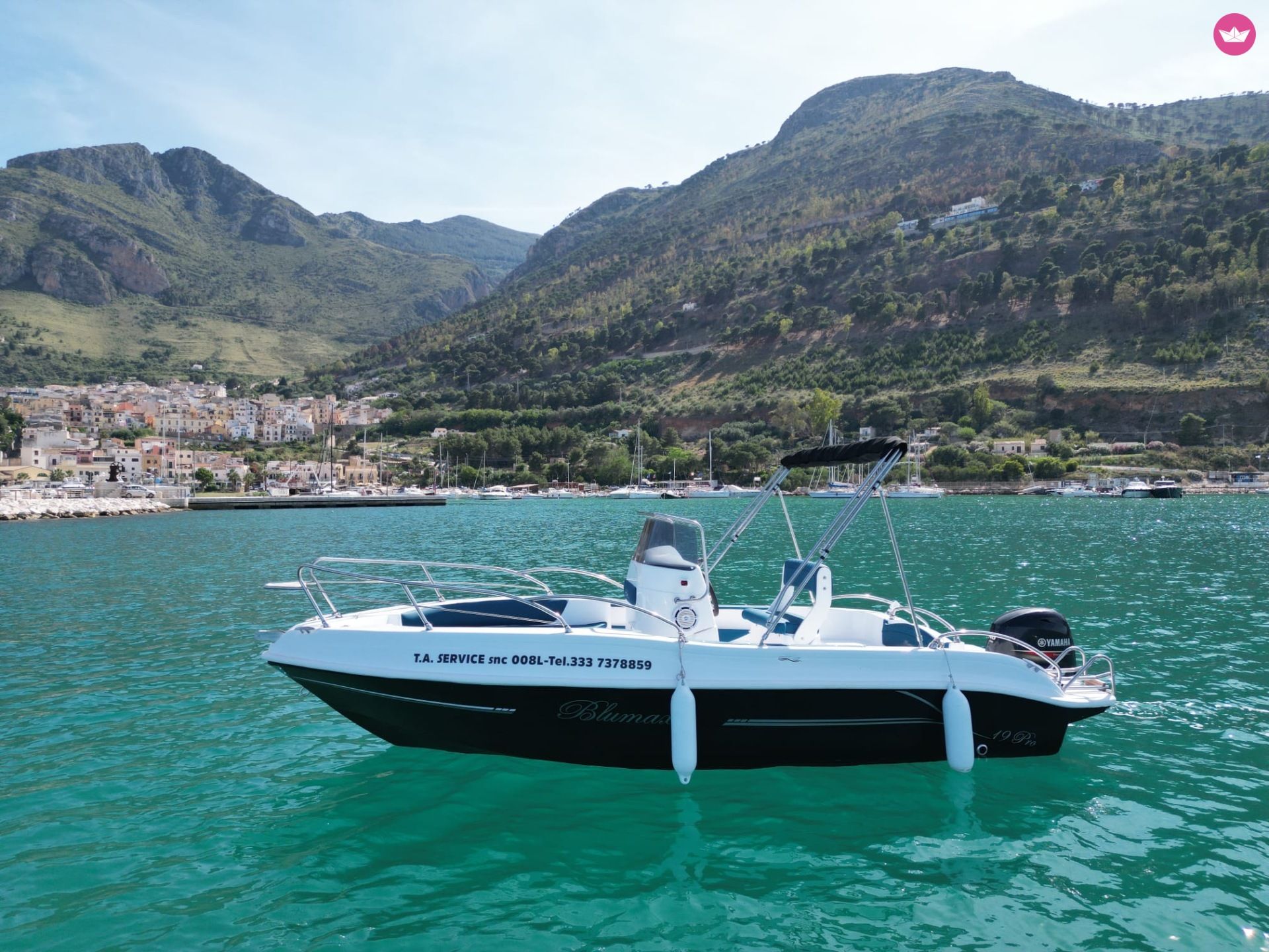 Bateau sans permis Blumax 19 open pro 40cv 2