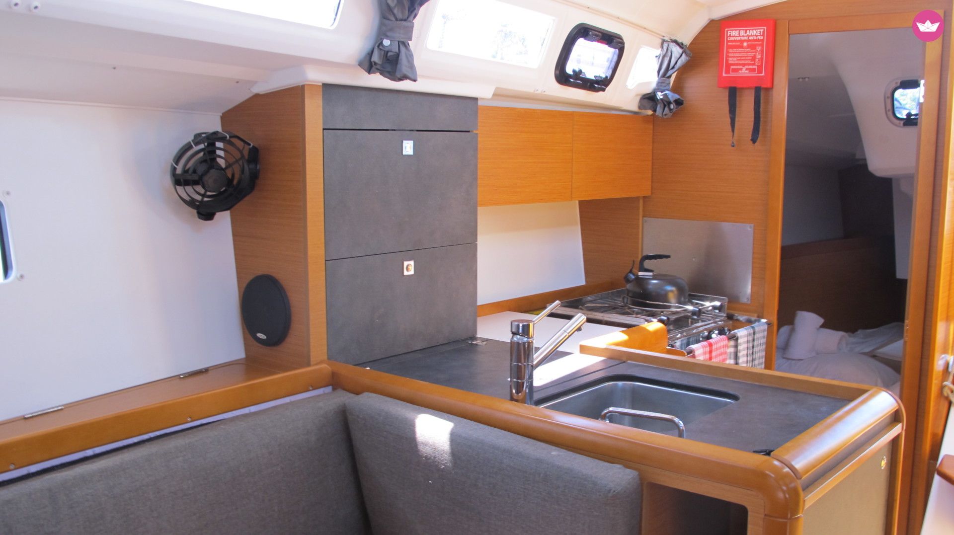 Sailboat Jeanneau Sun Odyssey 349 for hire