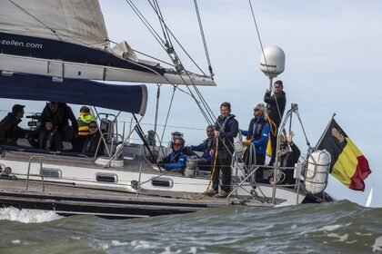 Beneteau 64 for 8 Guests on Charter