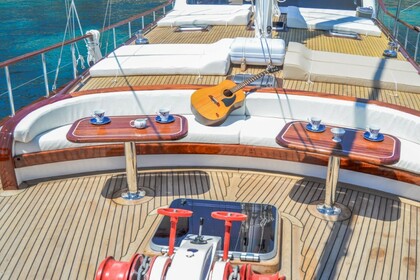 Deluxe Gulet Artemis - 24 Mt