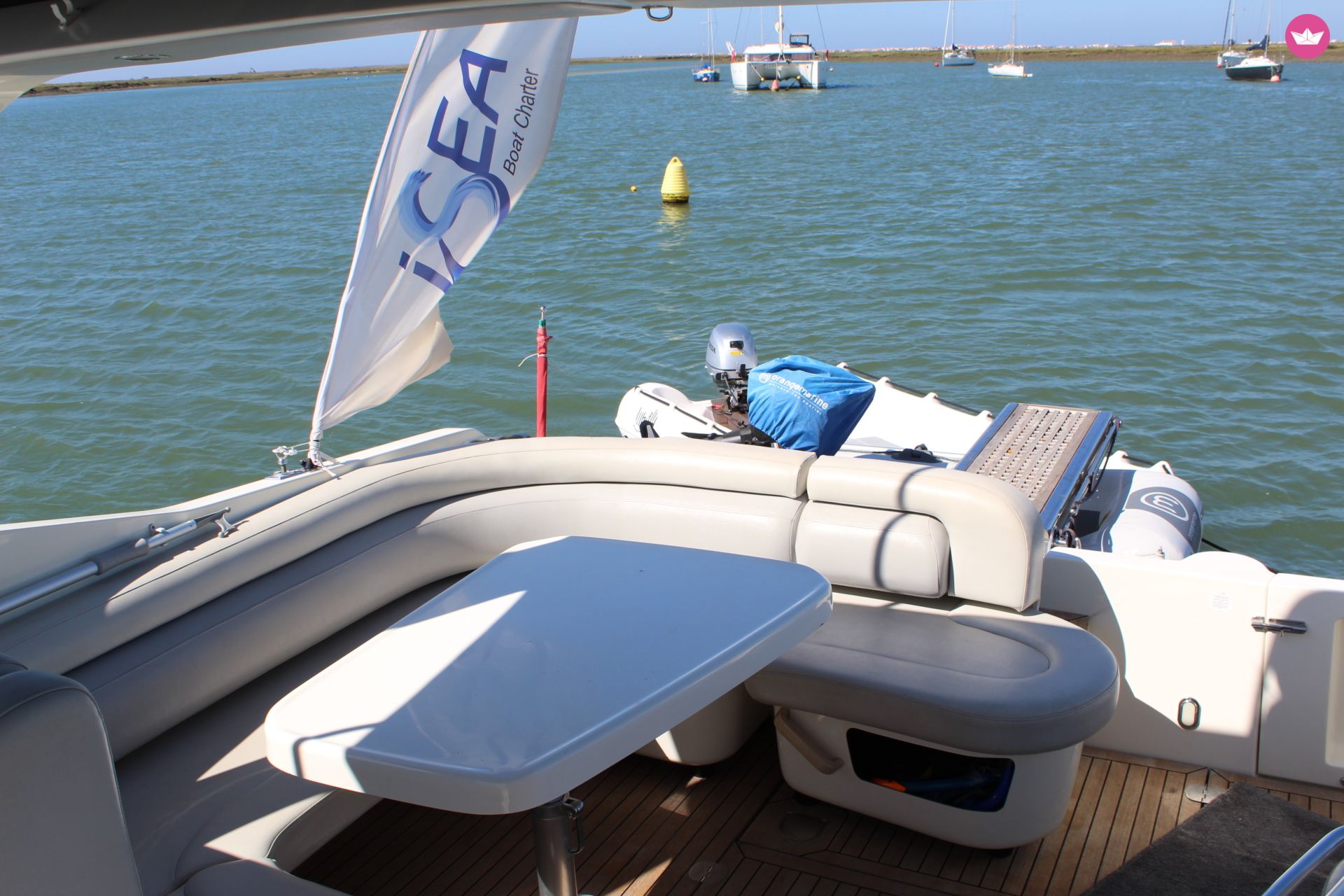 Charter Motorboat Cranchi Mediterranee 41 Faro District