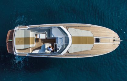 Charter Motorboat Tornado Tornado 50S Sorrento