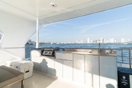 Lujoso catamarán con jacuzzi en Cartagena, Colombia