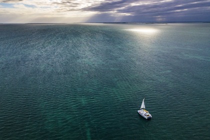 Hire Catamaran Foutaine Pajot Saona 47 Belize